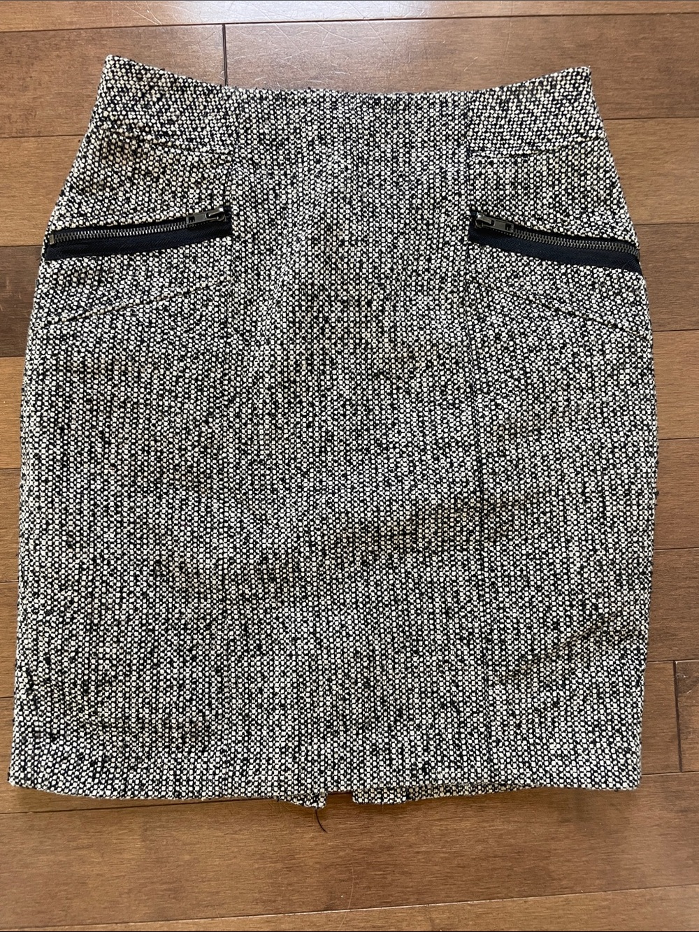 Forever 21 Black and White Tweed Pencil Skirt with Zip Pockets